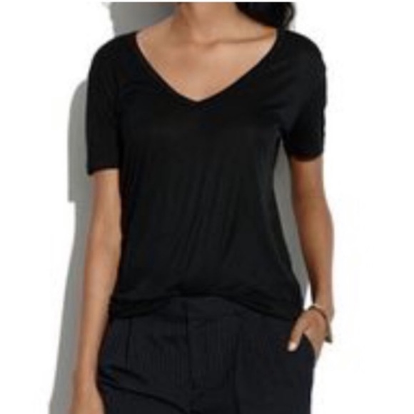Madewell Tops - Madewell Black V-Neck Slouchy Short Sleeve T-Shirt